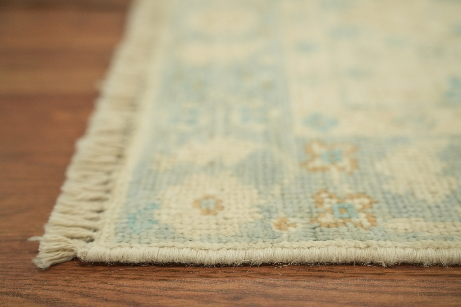 Traditional Blue Beige Floral Pattern Oushak Turkish Rug for Elegant Spaces 2x4 ft