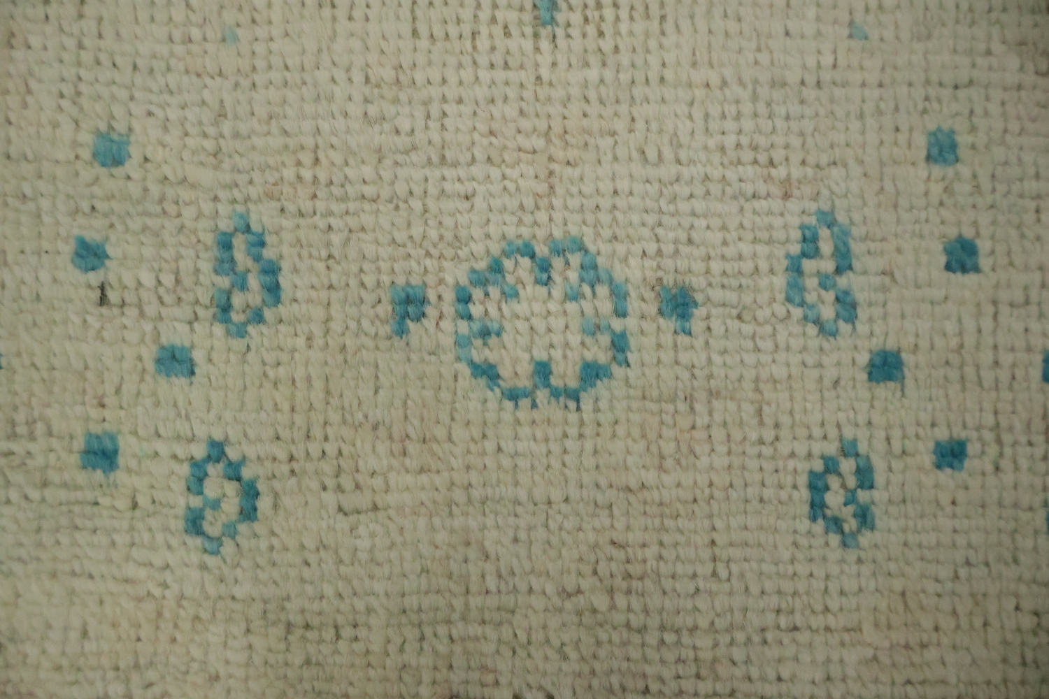 Handmade Oushak Vegetable Dye Accent Rug 2x3
