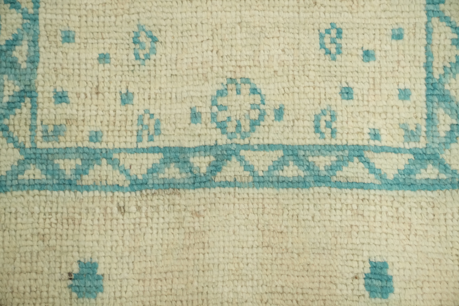 Vegetable Dye Oushak Foyer Turkish Rug 2x3