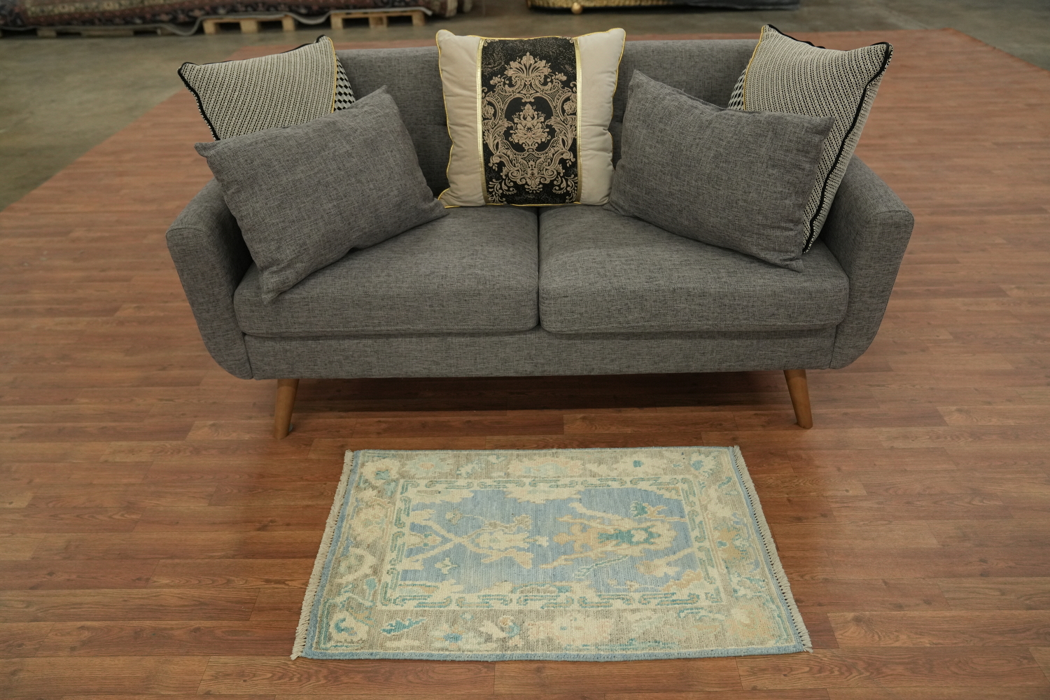 Handmade Oushak Vegetable Dye Accent Rug 2x3