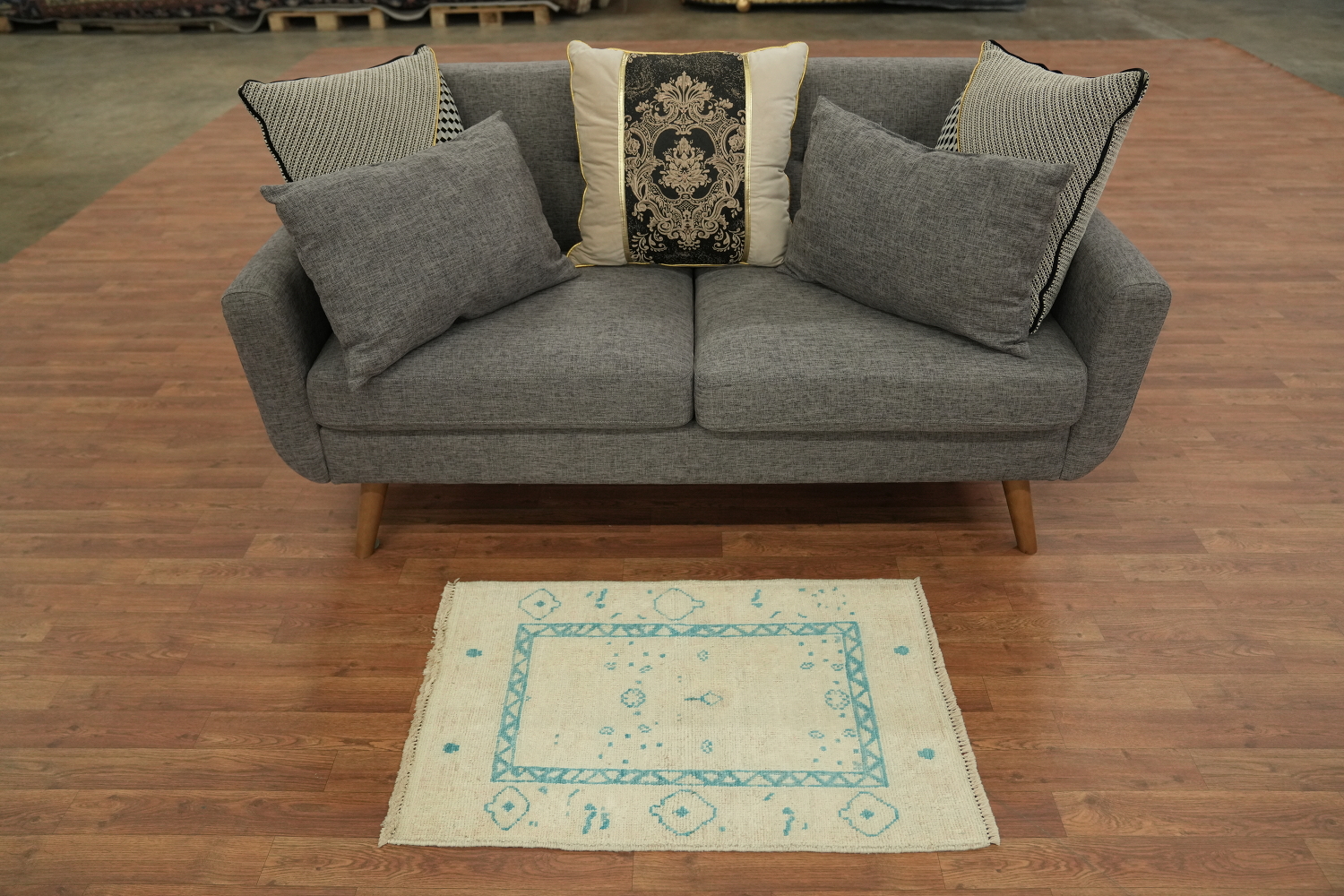 Handmade Oushak Vegetable Dye Rug 2x3