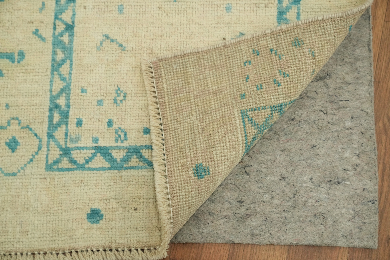 Vegetable Dye Oushak Turkish Wool Rug 2x3