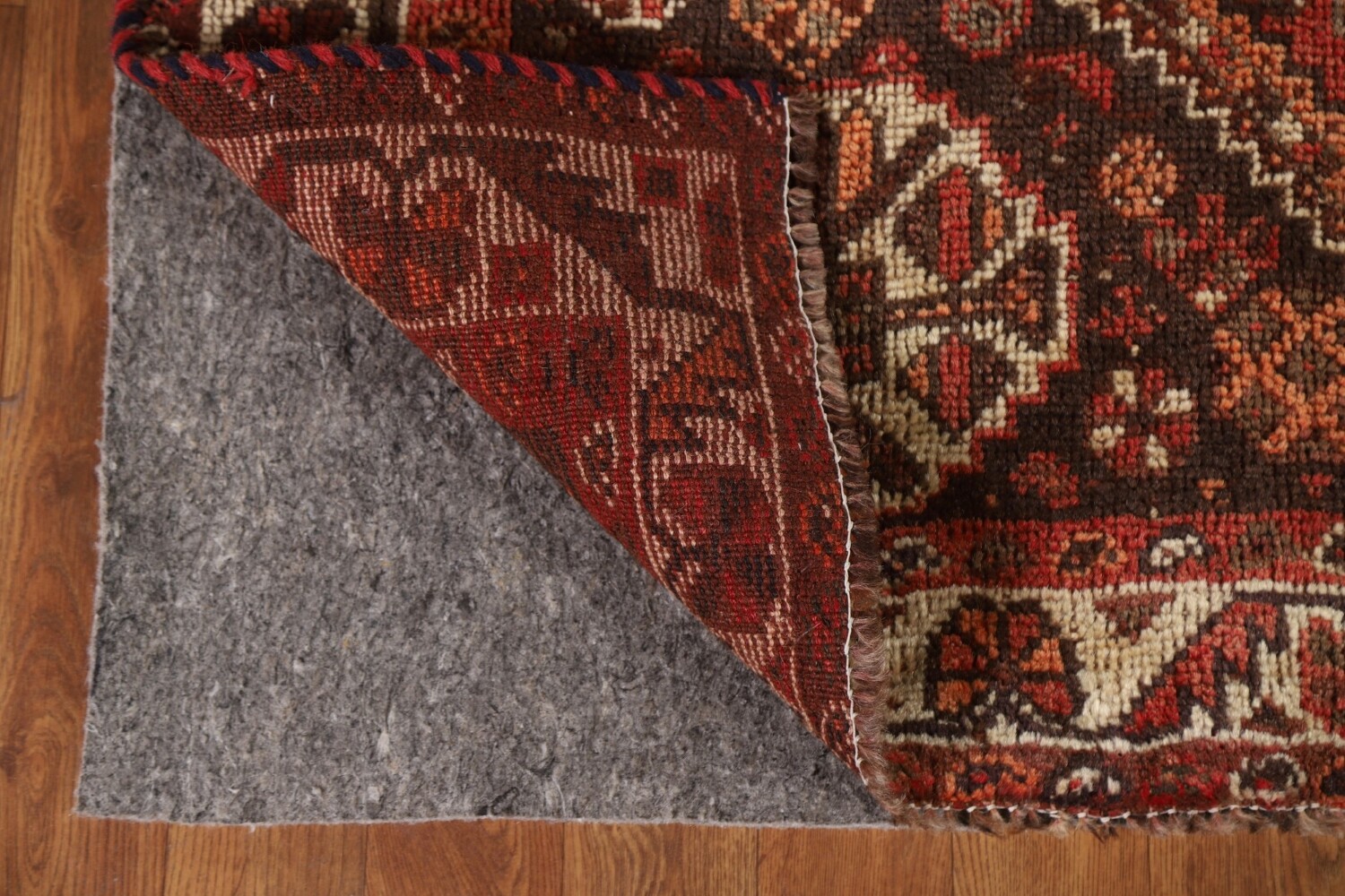 Antique Vegetable Dye Shiraz Persian Rug 5x7