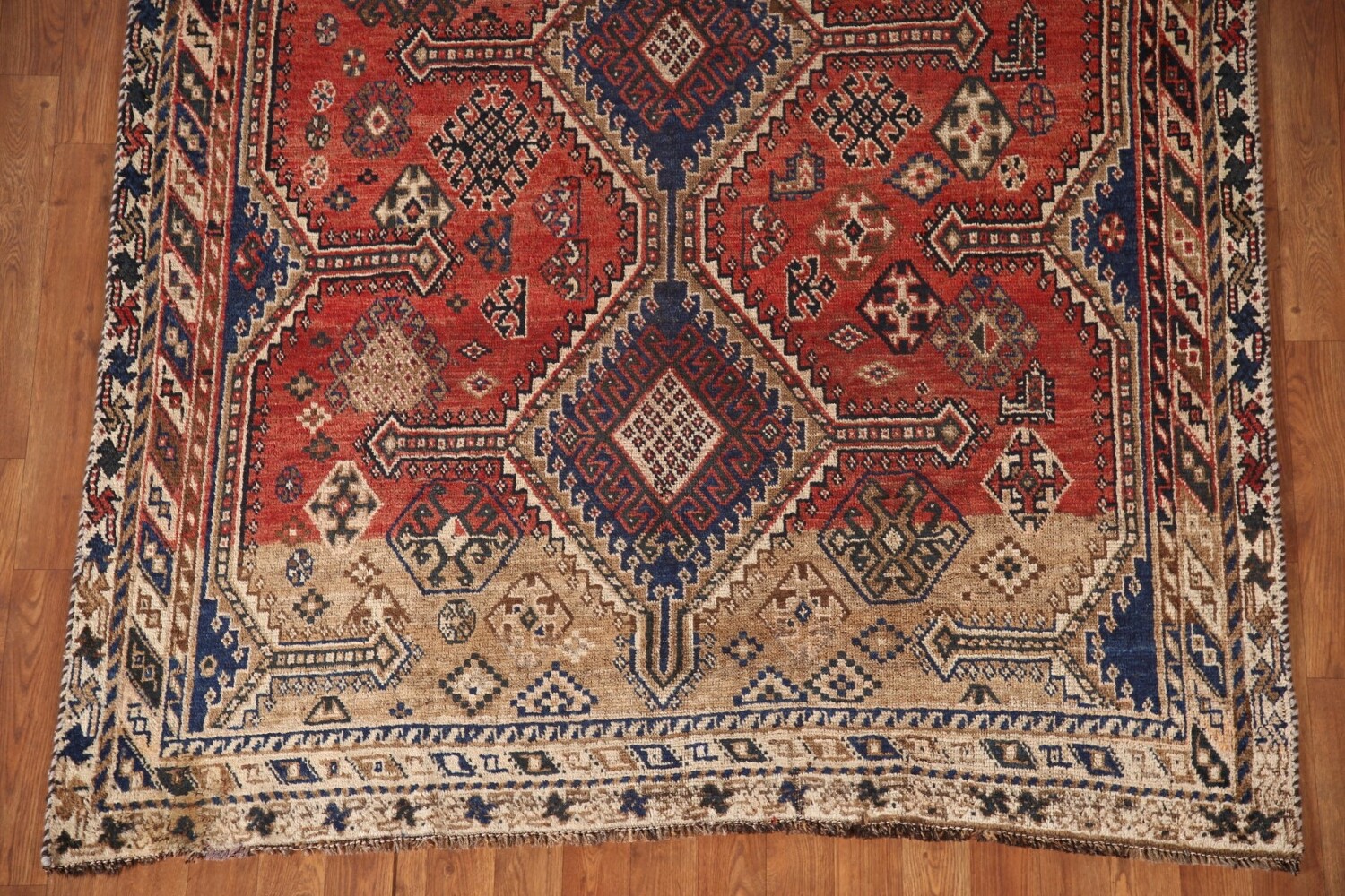 Antique Vegetable Dye Qashqai Persian Rug 5x7