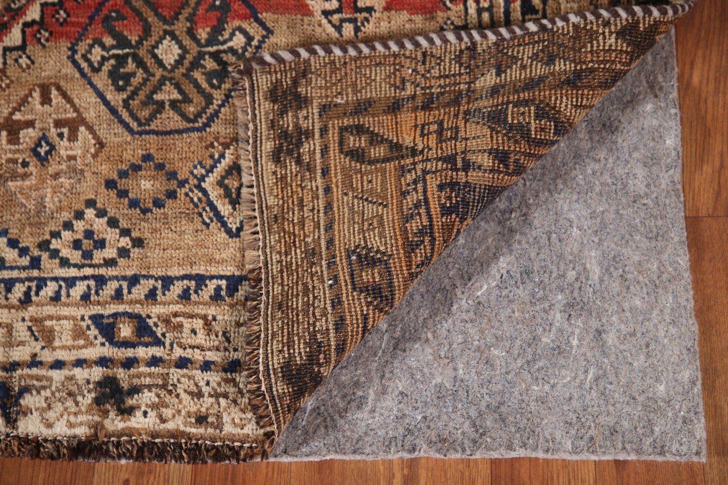Antique Vegetable Dye Qashqai Persian Rug 5x7
