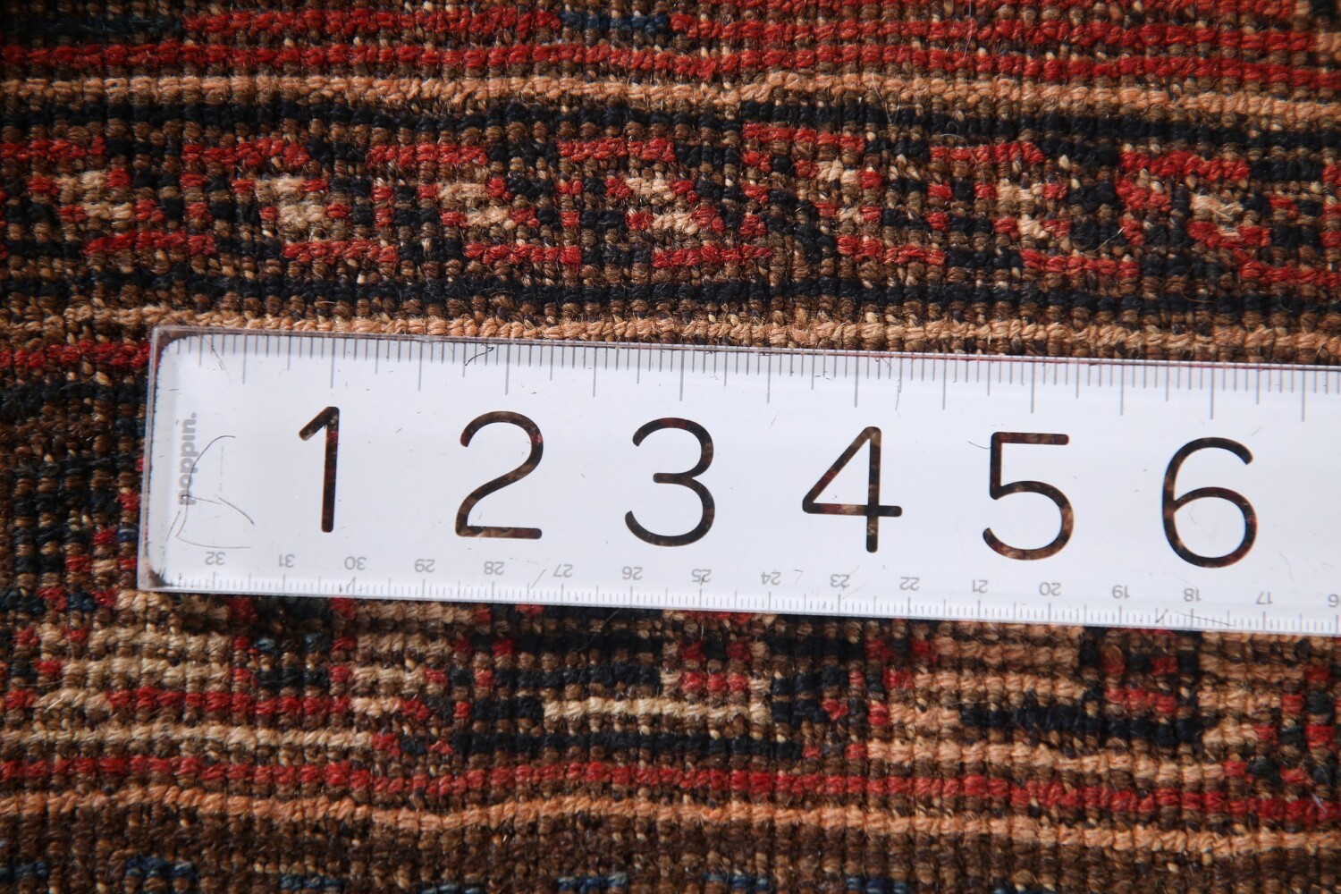 Antique Vegetable Dye Qashqai Persian Rug 5x7