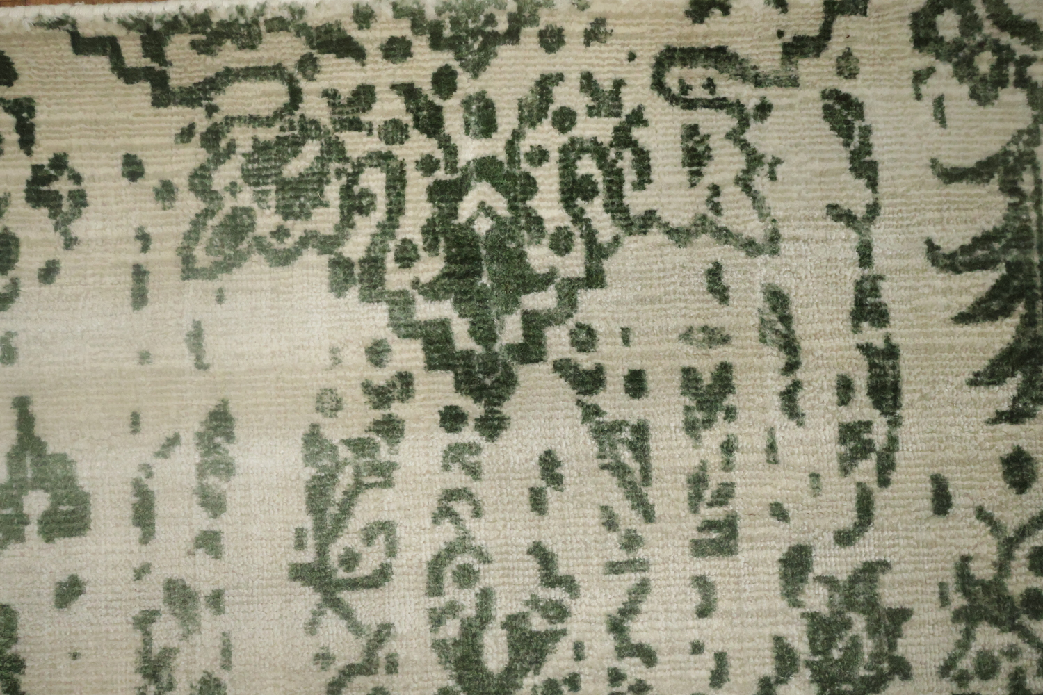 Ivory & Green Abstract Indian Runner Rug 3x12
