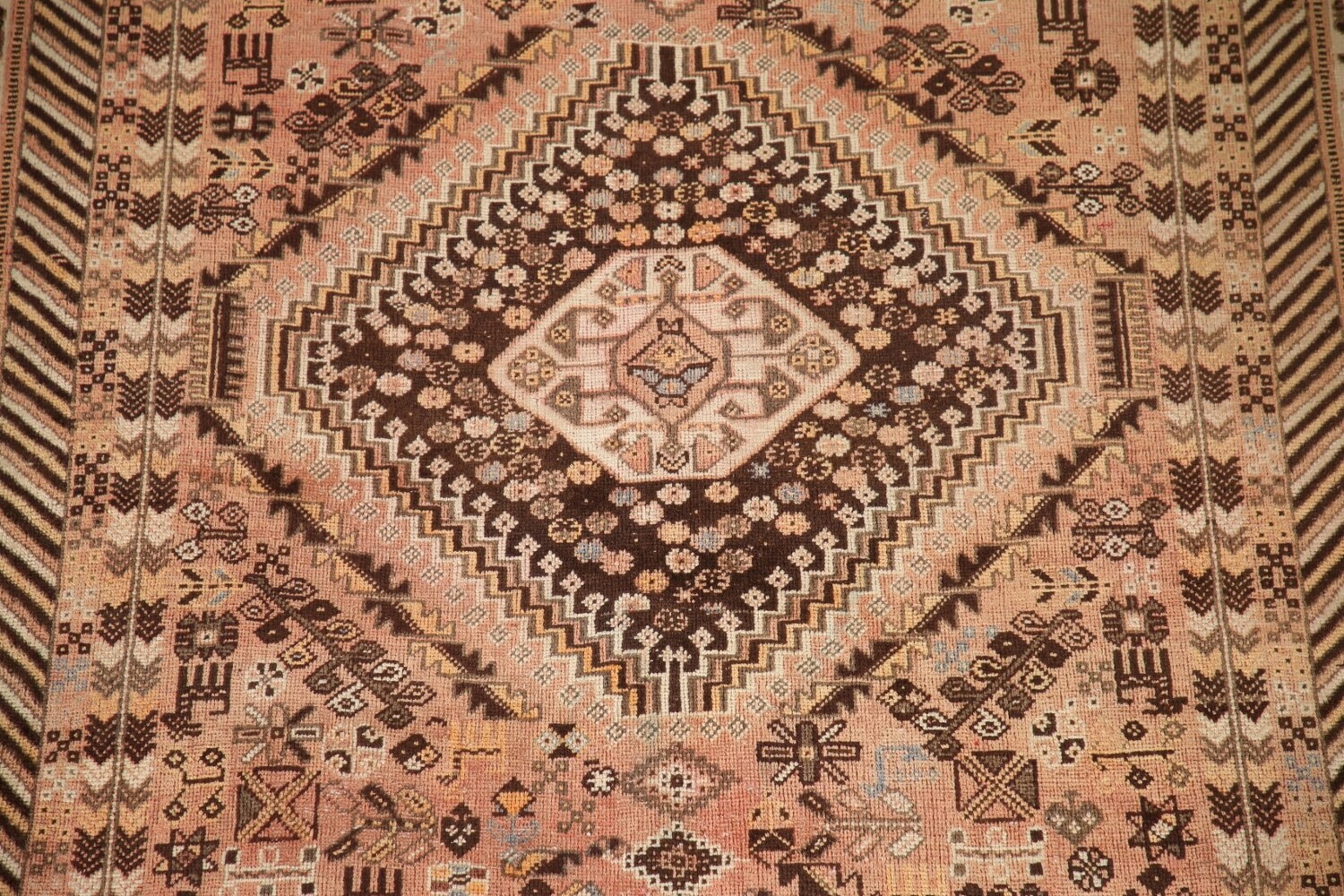 Antique Shiraz Persian Area Rug 6x9