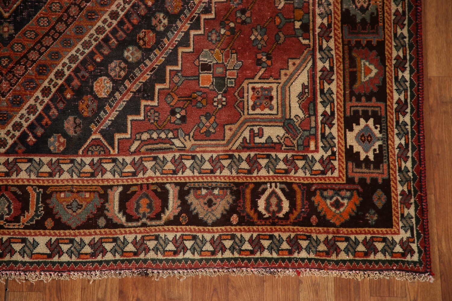 Antique Vegetable Dye Shiraz Persian Area Rug 7x10
