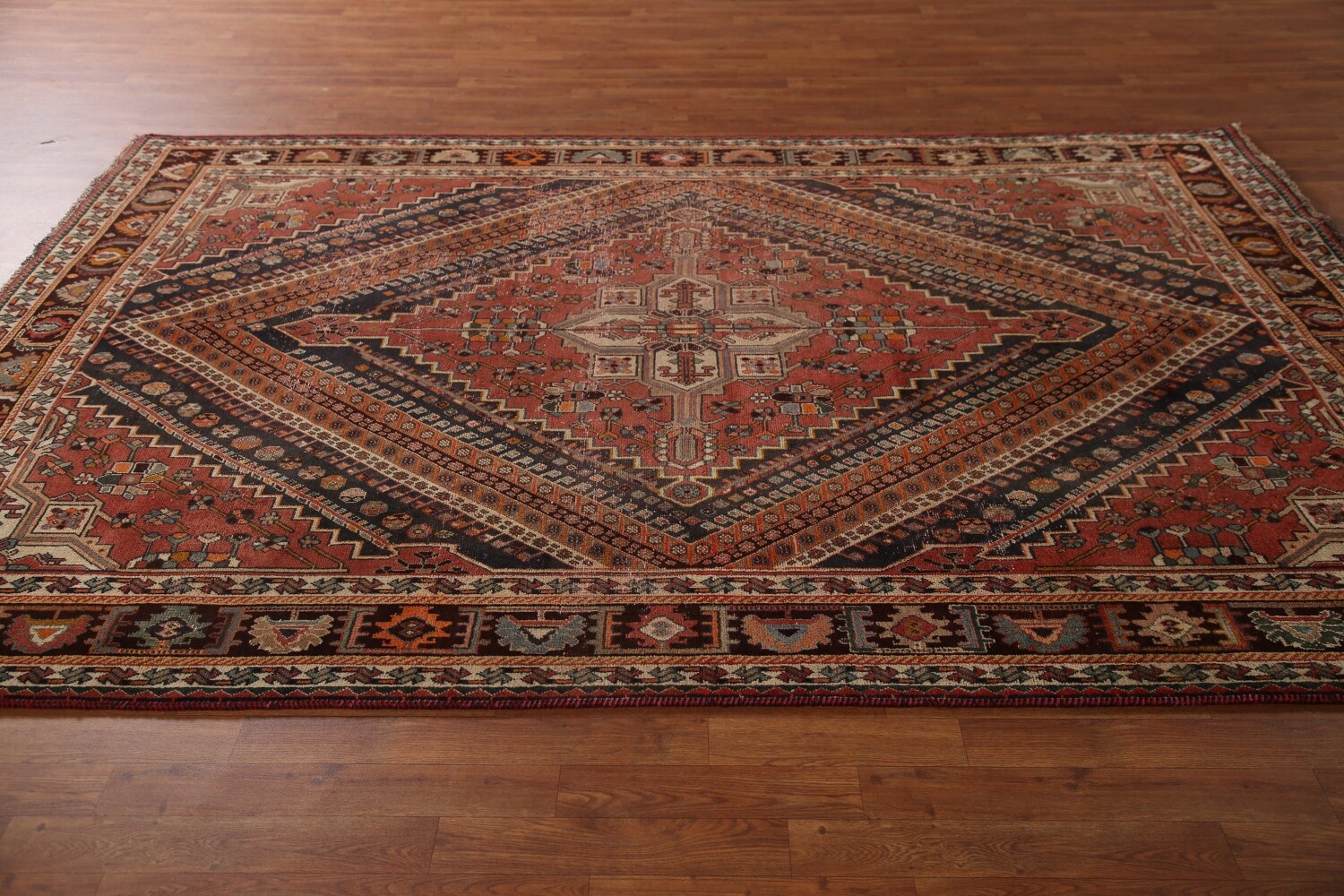 Antique Vegetable Dye Shiraz Persian Area Rug 7x10