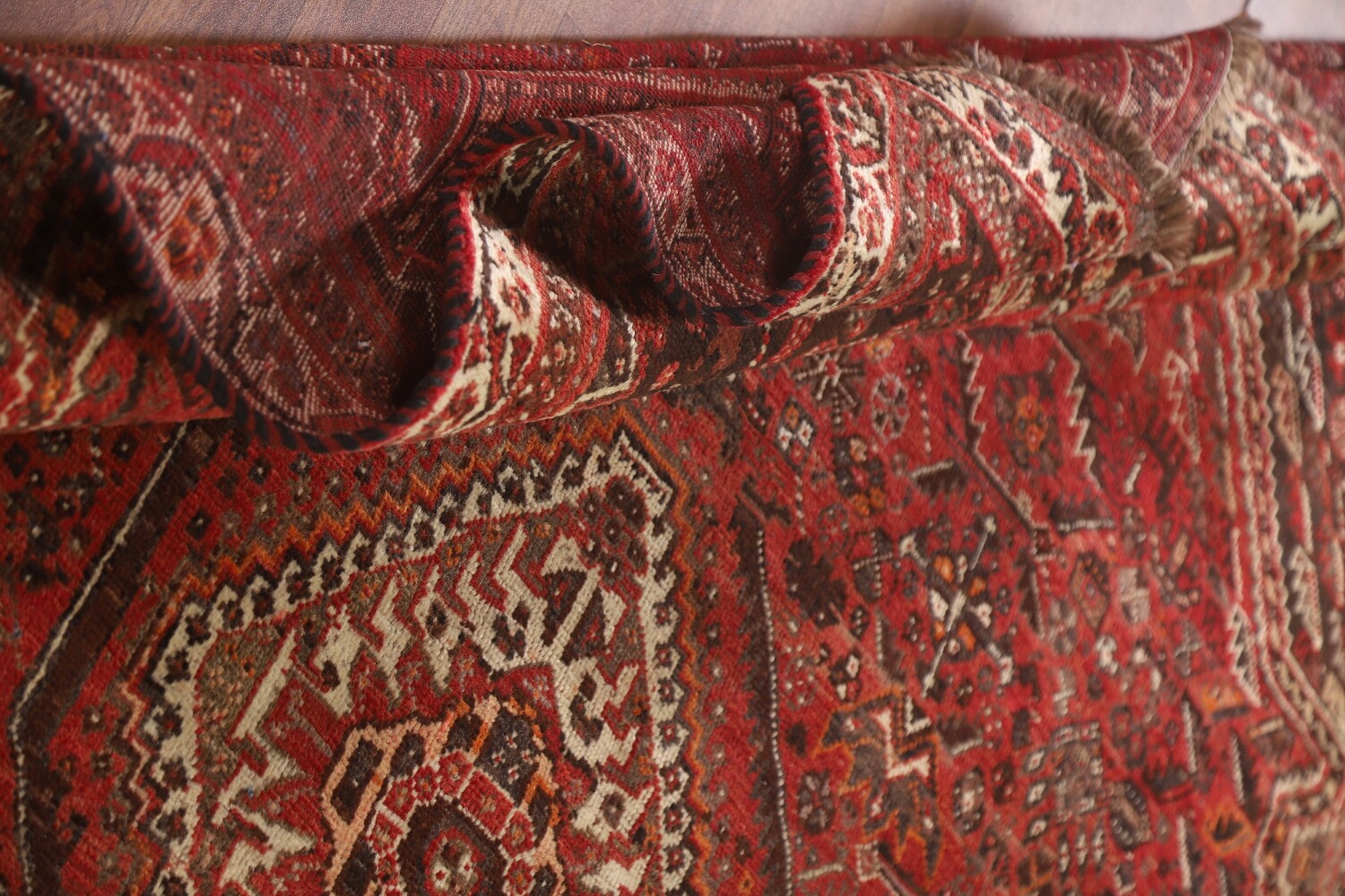 Antique Qashqai Persian Area Rug 6x10