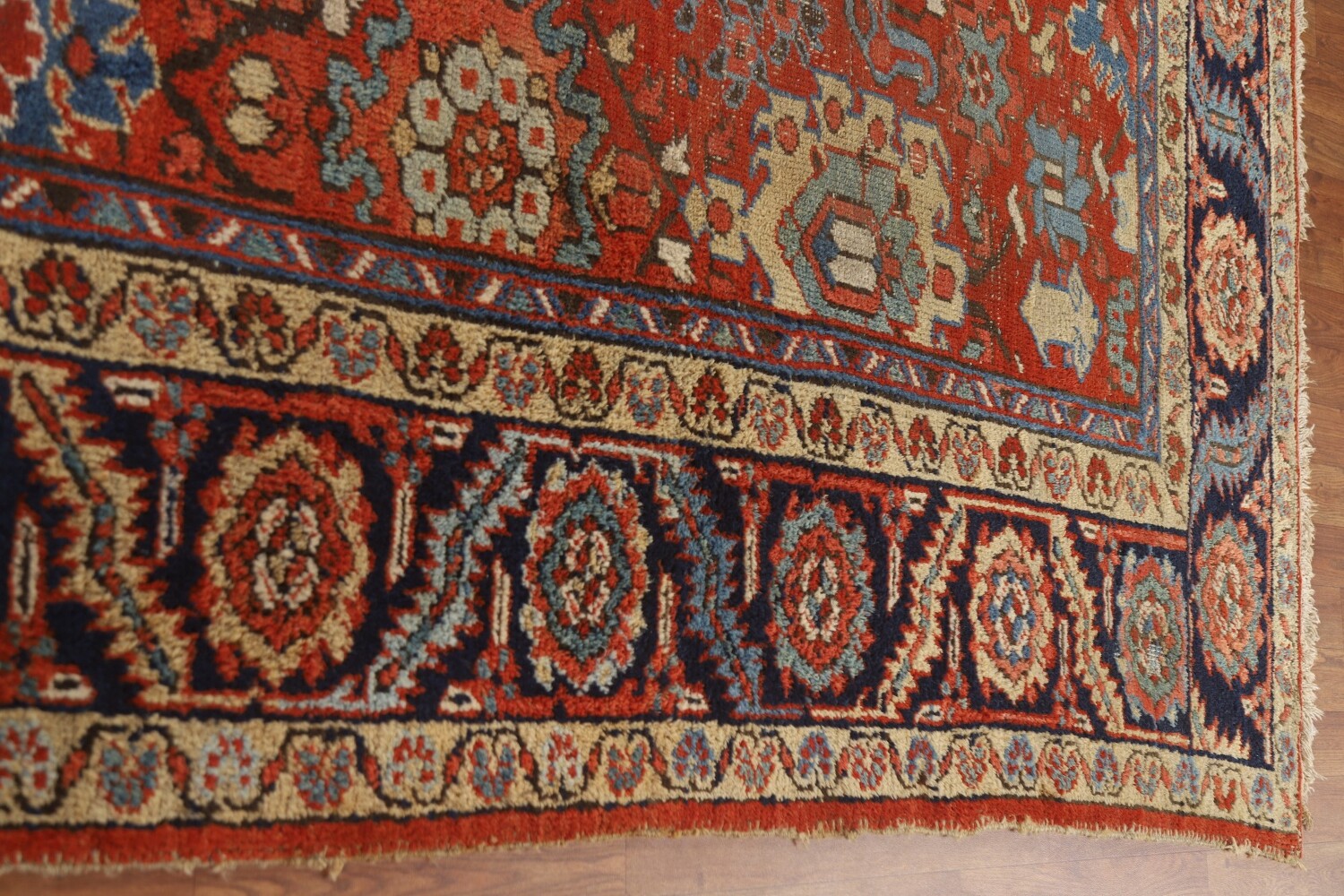 Pre-1900 Vegetable Dye Heriz Serapi Persian Area Rug 9x11