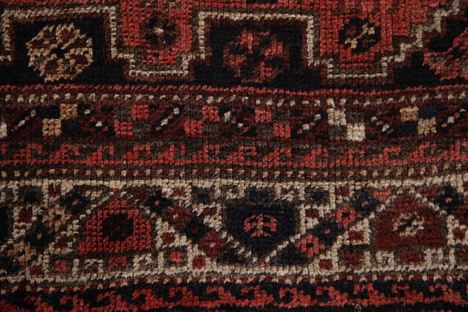 Antique Tribal Qashqai Persian Rug 5x6
