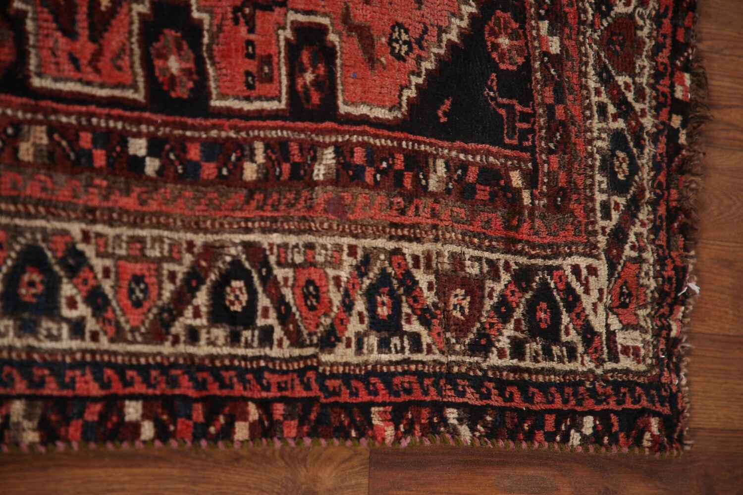 Antique Tribal Qashqai Persian Rug 5x6