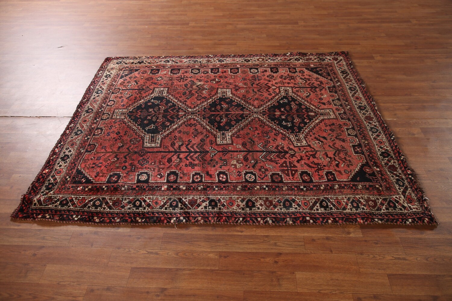 Antique Tribal Qashqai Persian Rug 5x6