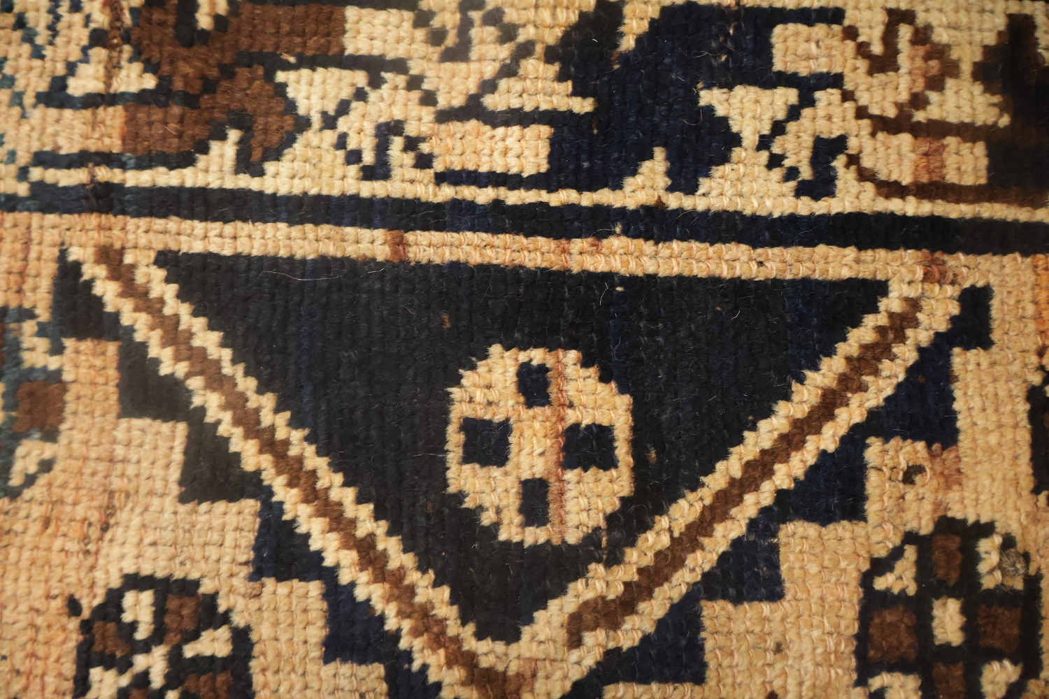 Geometric Wool Qashqai Persian Area Rug 5x9