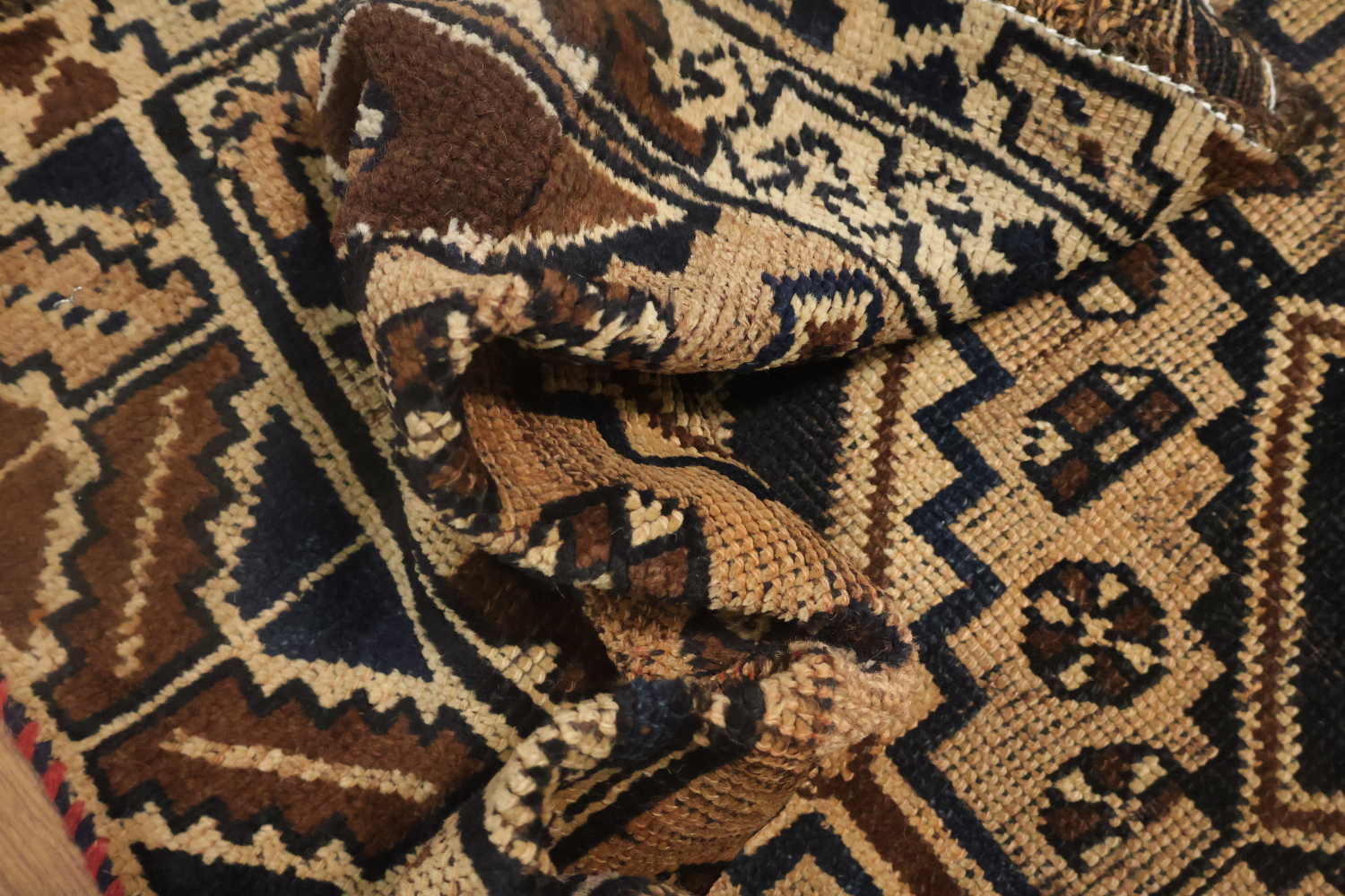 Geometric Wool Qashqai Persian Area Rug 5x9