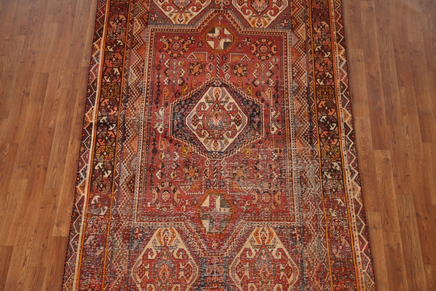 Antique Shiraz Persian Area Rug 5x8