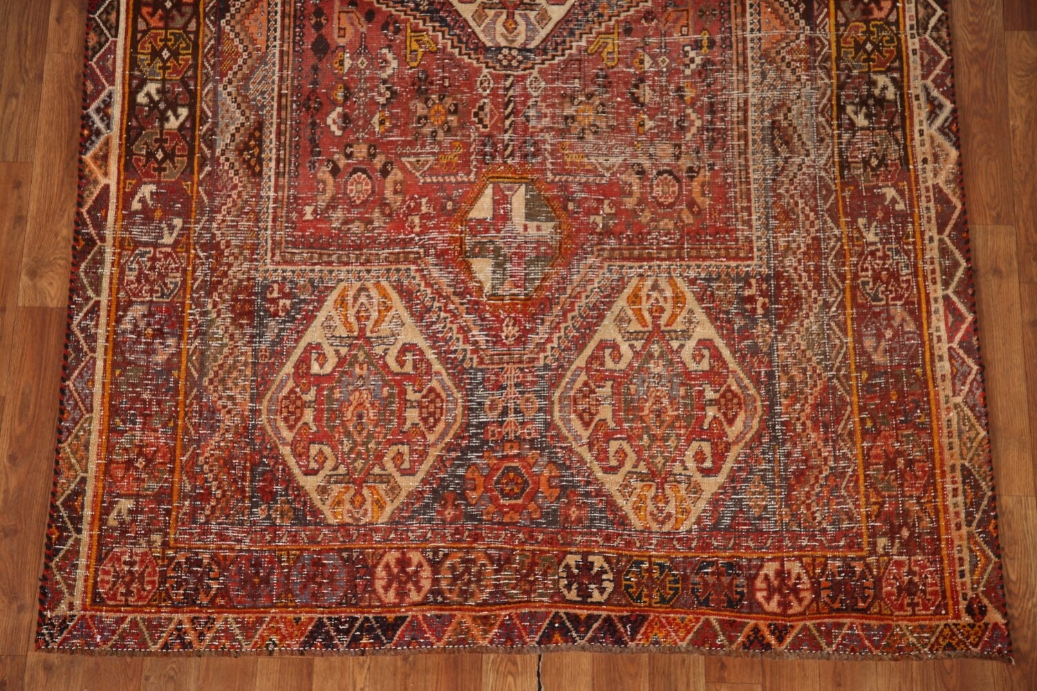 Antique Shiraz Persian Area Rug 5x8