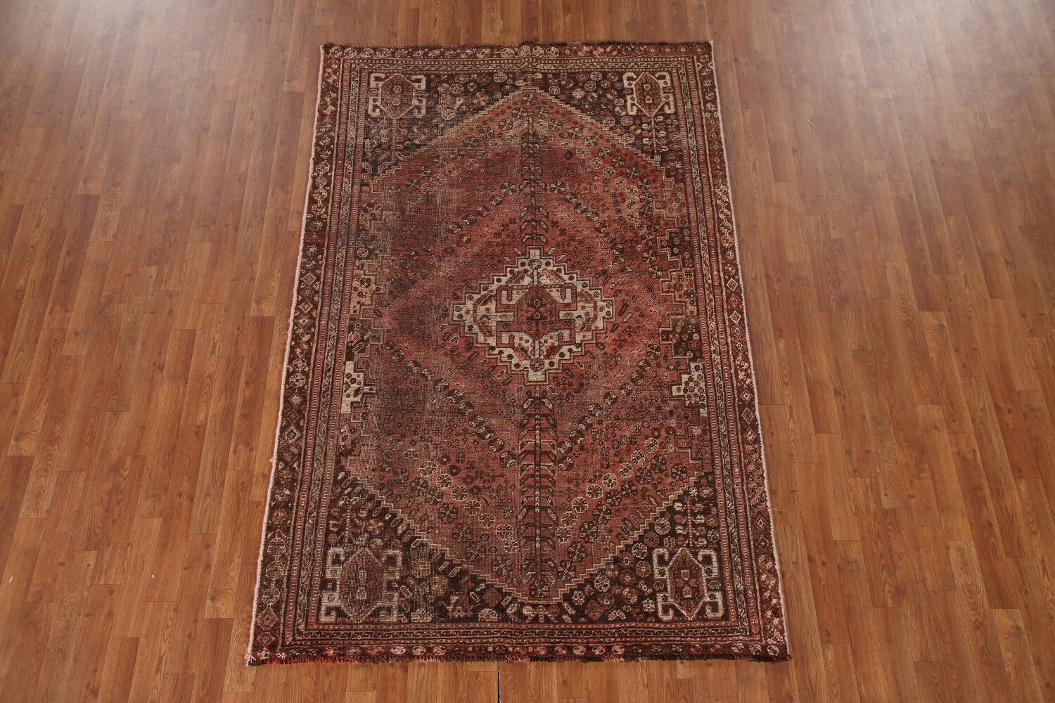 Antique Qashqai Persian Area Rug 5x8