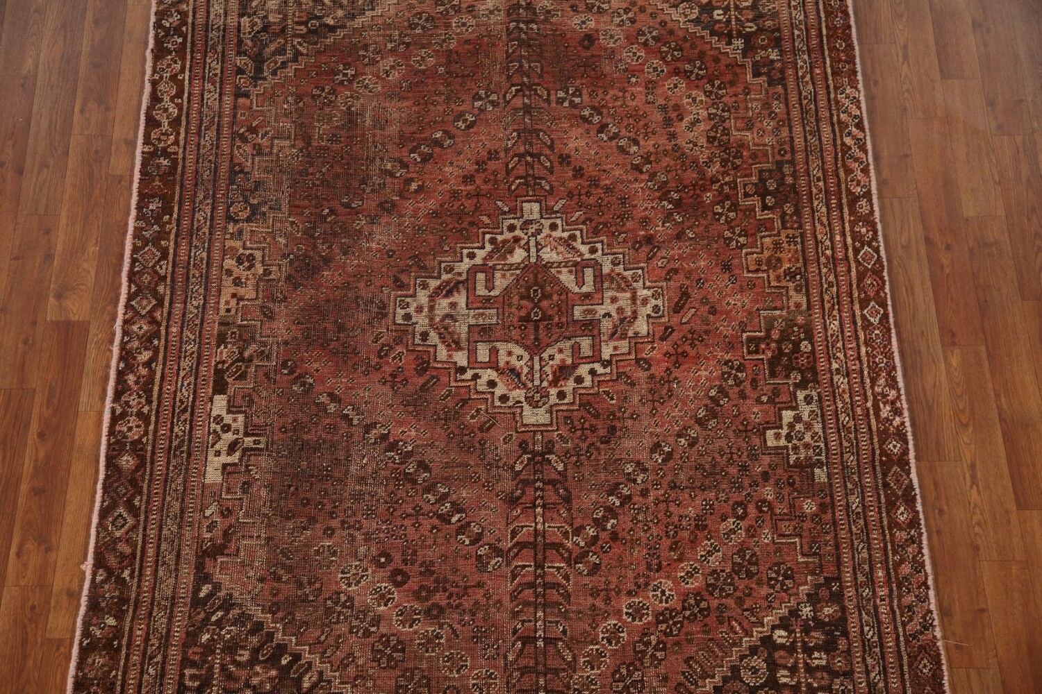 Antique Qashqai Persian Area Rug 5x8