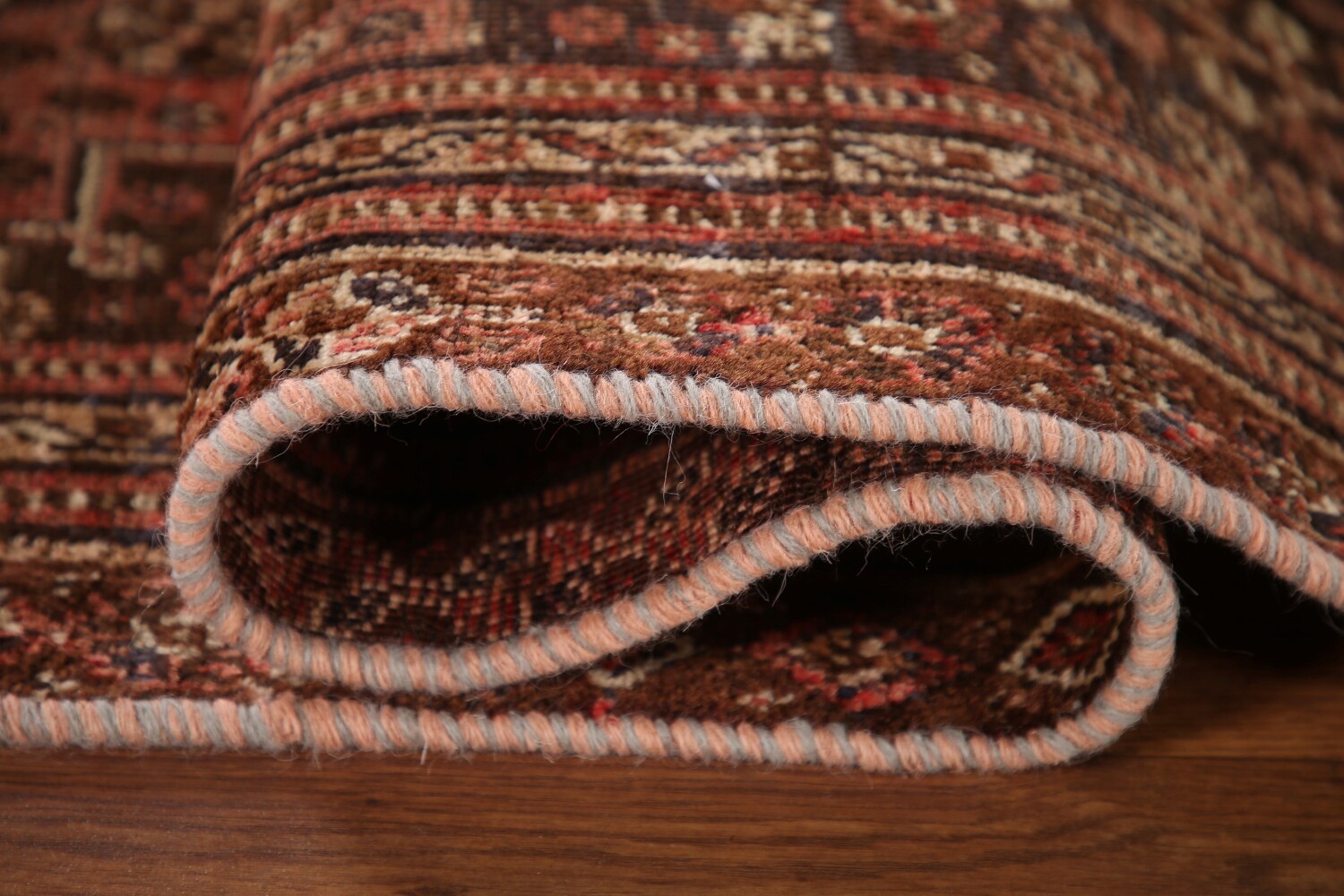 Antique Qashqai Persian Area Rug 5x8