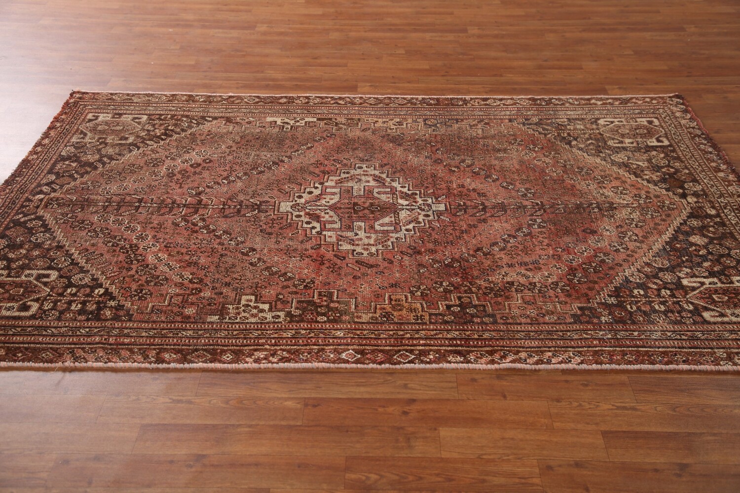 Antique Qashqai Persian Area Rug 5x8