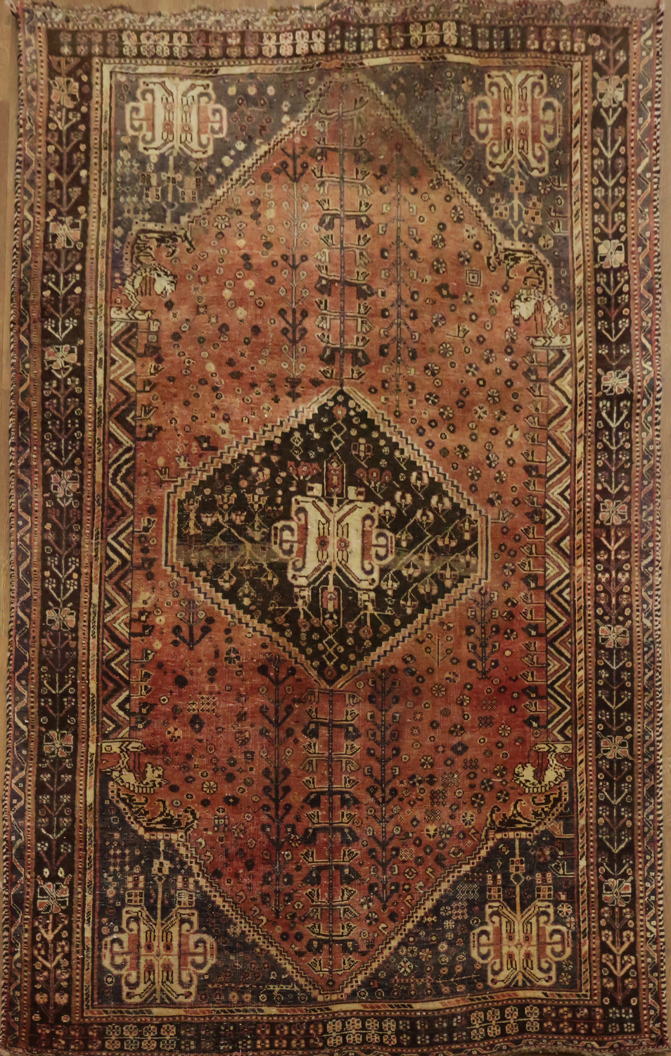 Antique Wool Qashqai Persian Area Rug 5x8