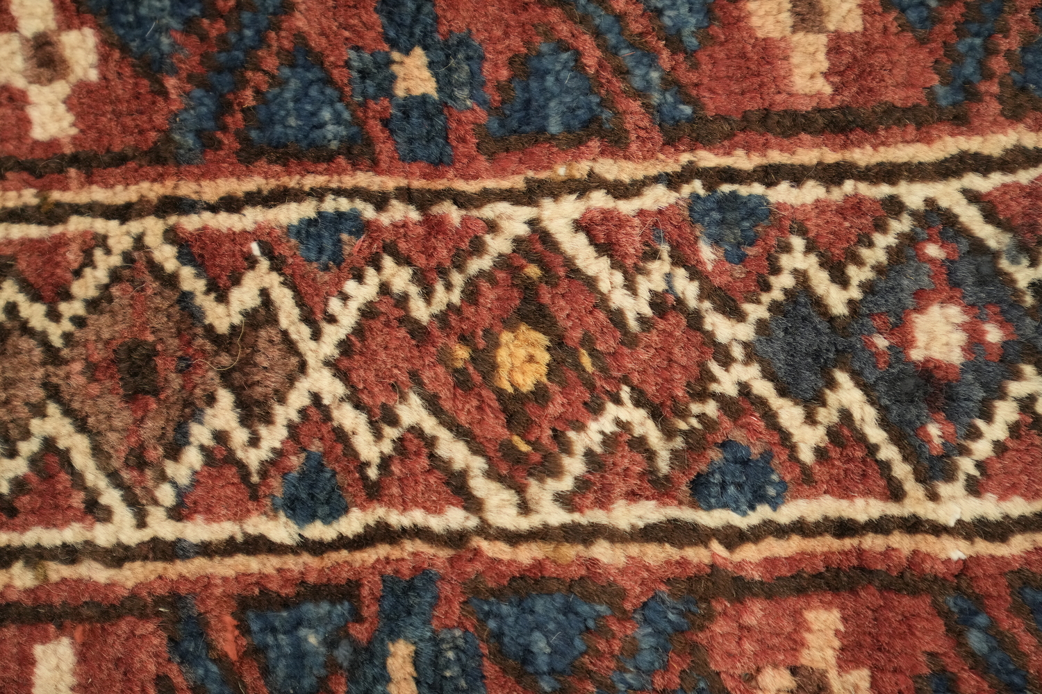 Navy Blue Meshkin Persian Runner Rug 4x10