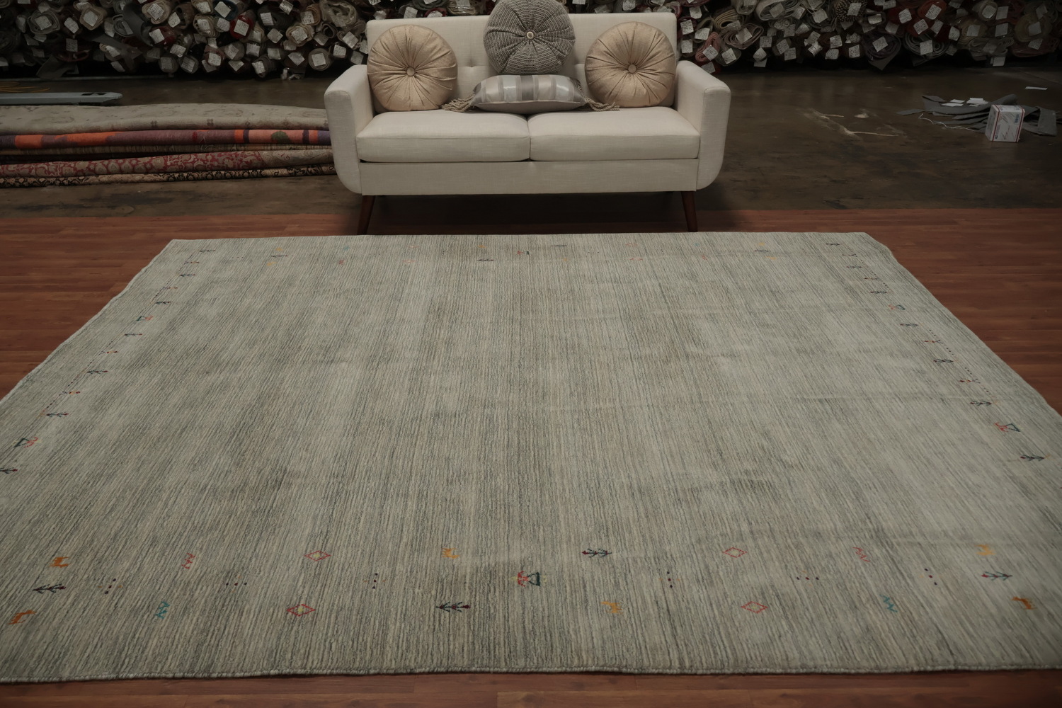 Minimalist Gabbeh Area Rug 8x10 with Subtle Border Accents