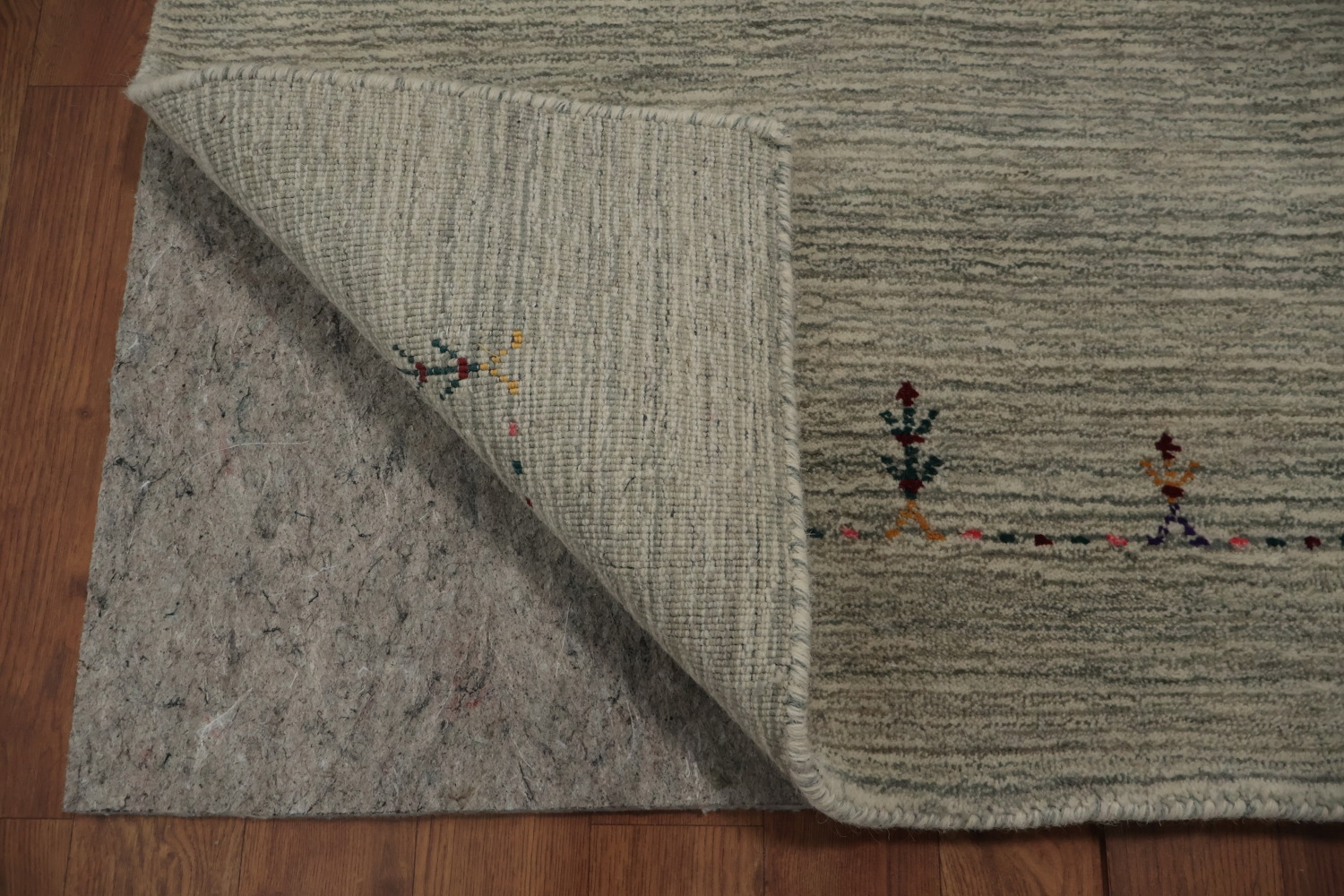 Minimalist Gabbeh Area Rug 8x10 with Subtle Border Accents