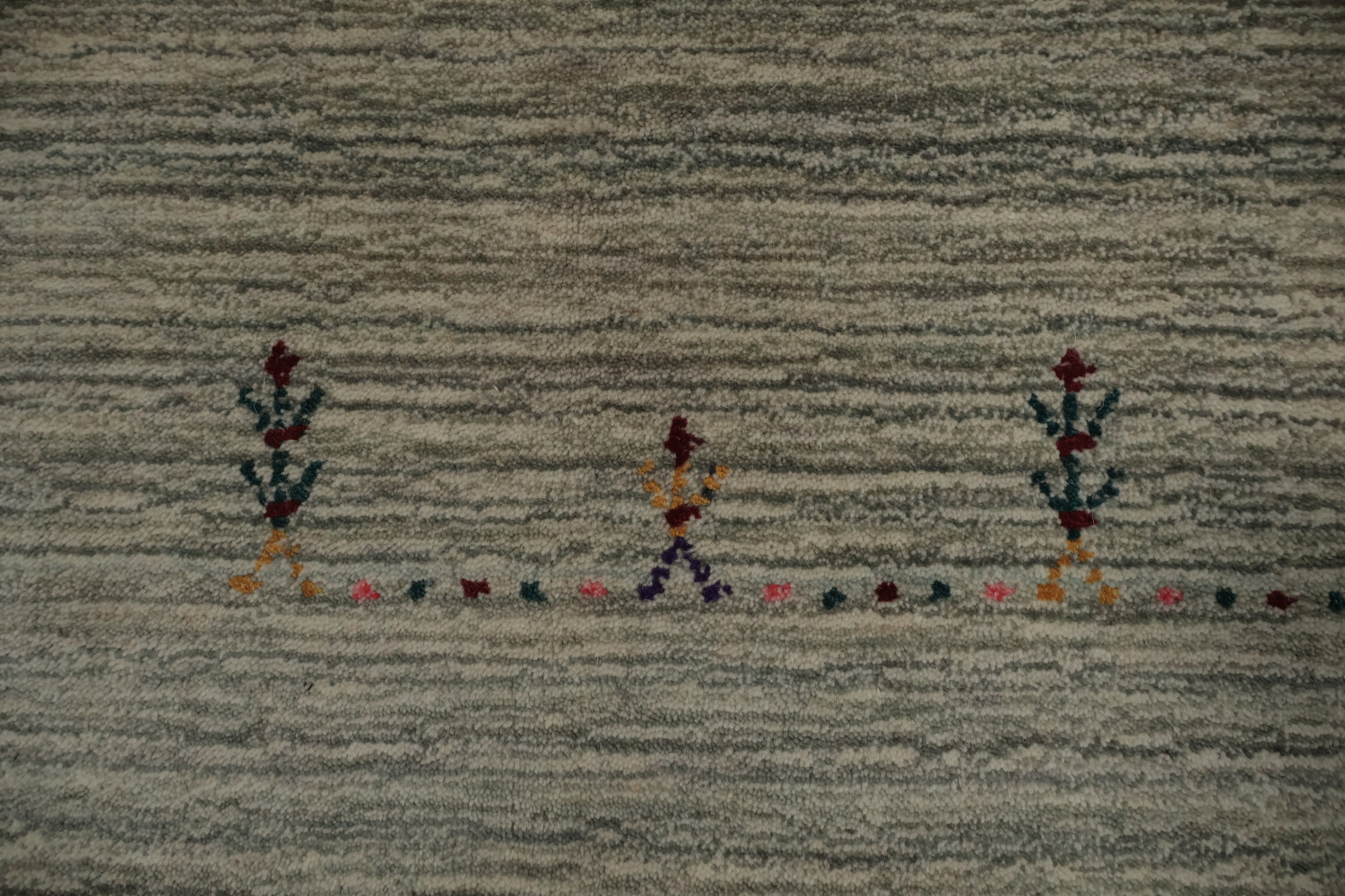 Minimalist Gabbeh Area Rug 8x10 with Subtle Border Accents