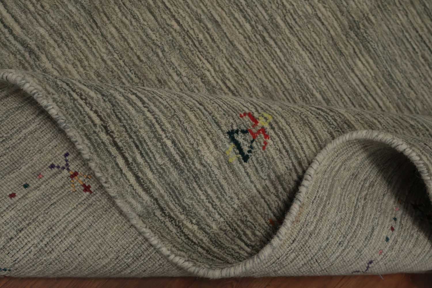 Minimalist Gabbeh Area Rug 8x10 with Subtle Border Accents