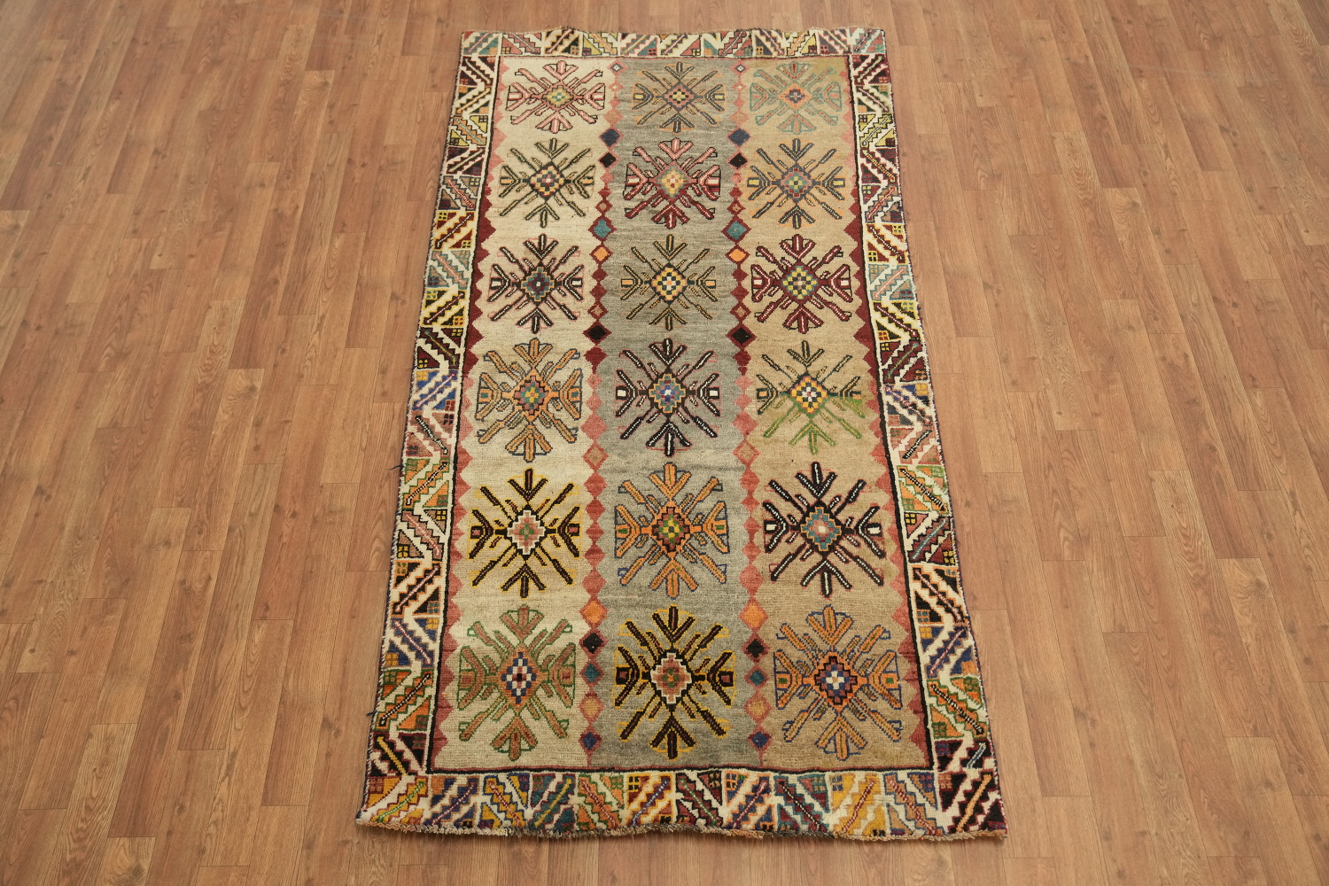 Geometric Shiraz Persian Rug 4x7