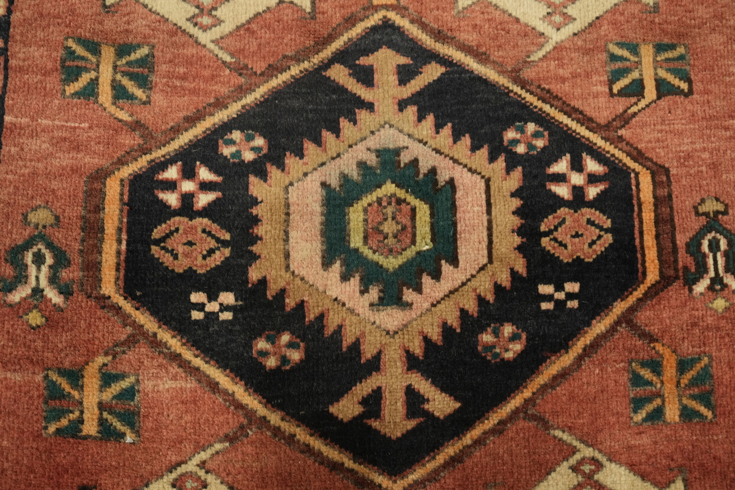 Geometric Heriz Persian Runner Rug 4x11