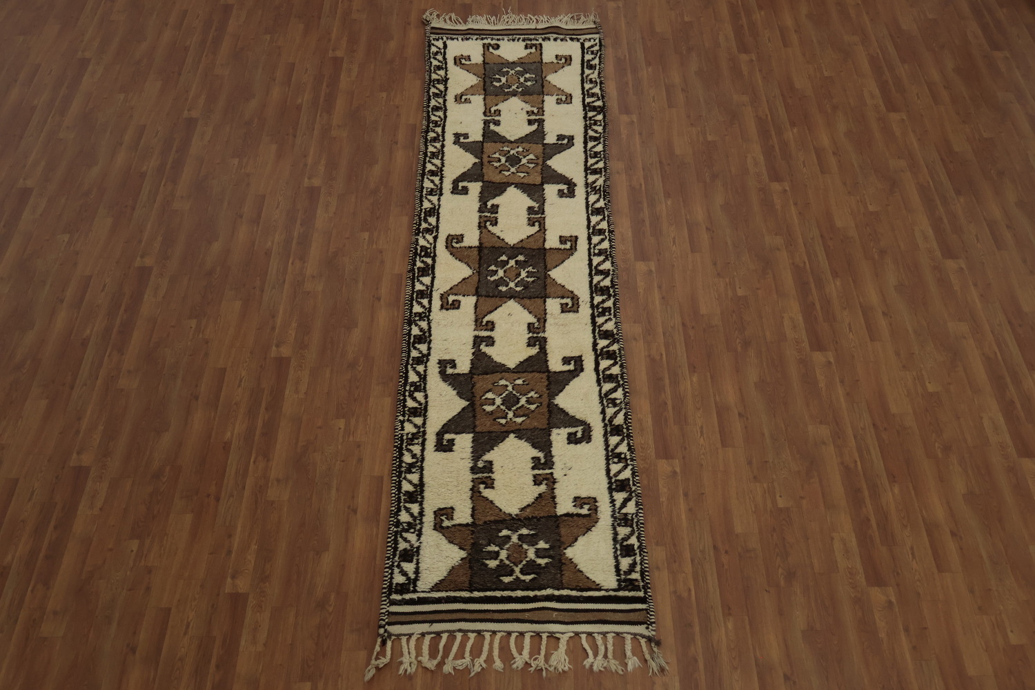 Intricate Kurdish Vegetable Dye Runner Rug 3x11 Perfect for Hallway Decor