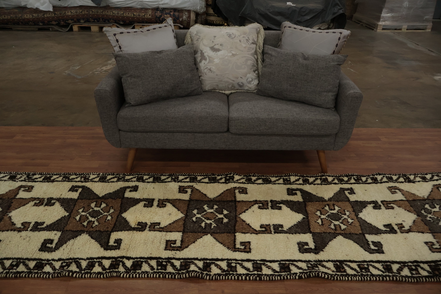 Intricate Kurdish Vegetable Dye Runner Rug 3x11 Perfect for Hallway Decor