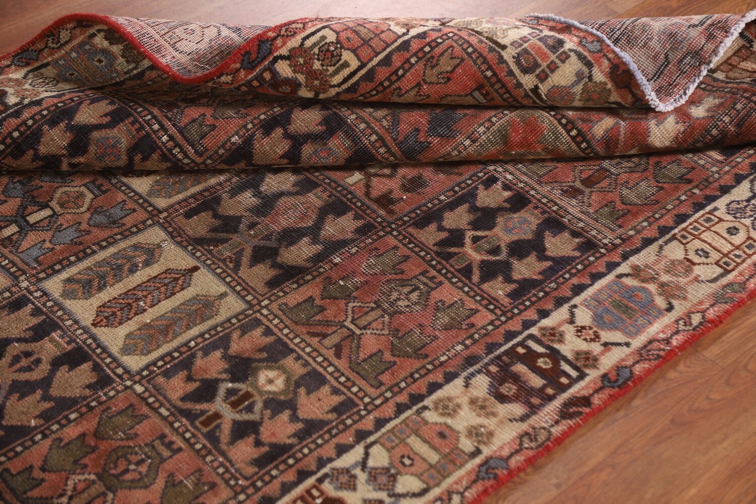 Garden Design Bakhtiari Persian Area Rug 5x9