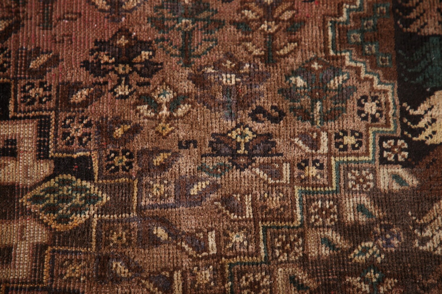 Antique Wool Qashqai Persian Rug 4x5