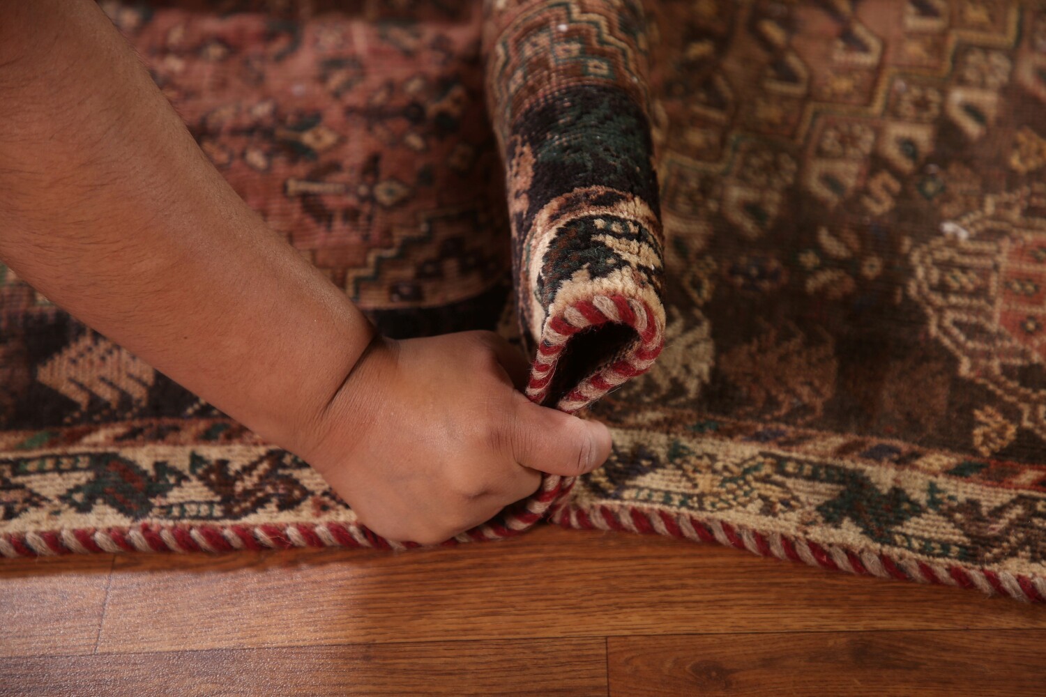 Antique Wool Qashqai Persian Rug 4x5