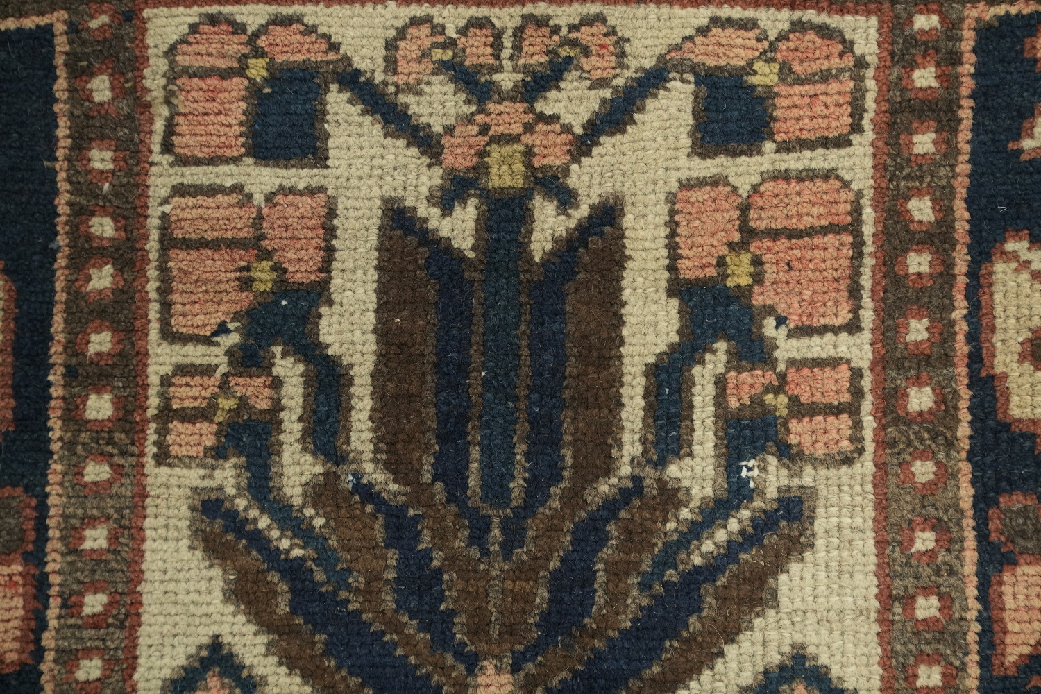 Garden Design Bakhtiari Persian Area Rug 5x10