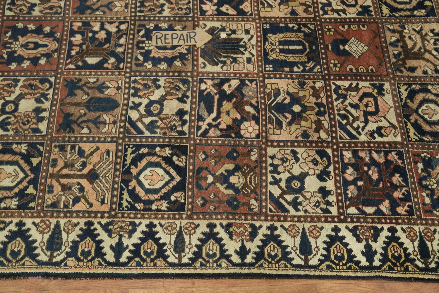 Garden Design Bakhtiari Persian Area Rug 5x10