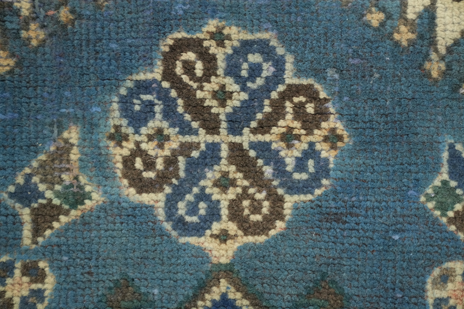 Blue Tribal Bakhtiari Persian Area Rug 6x10