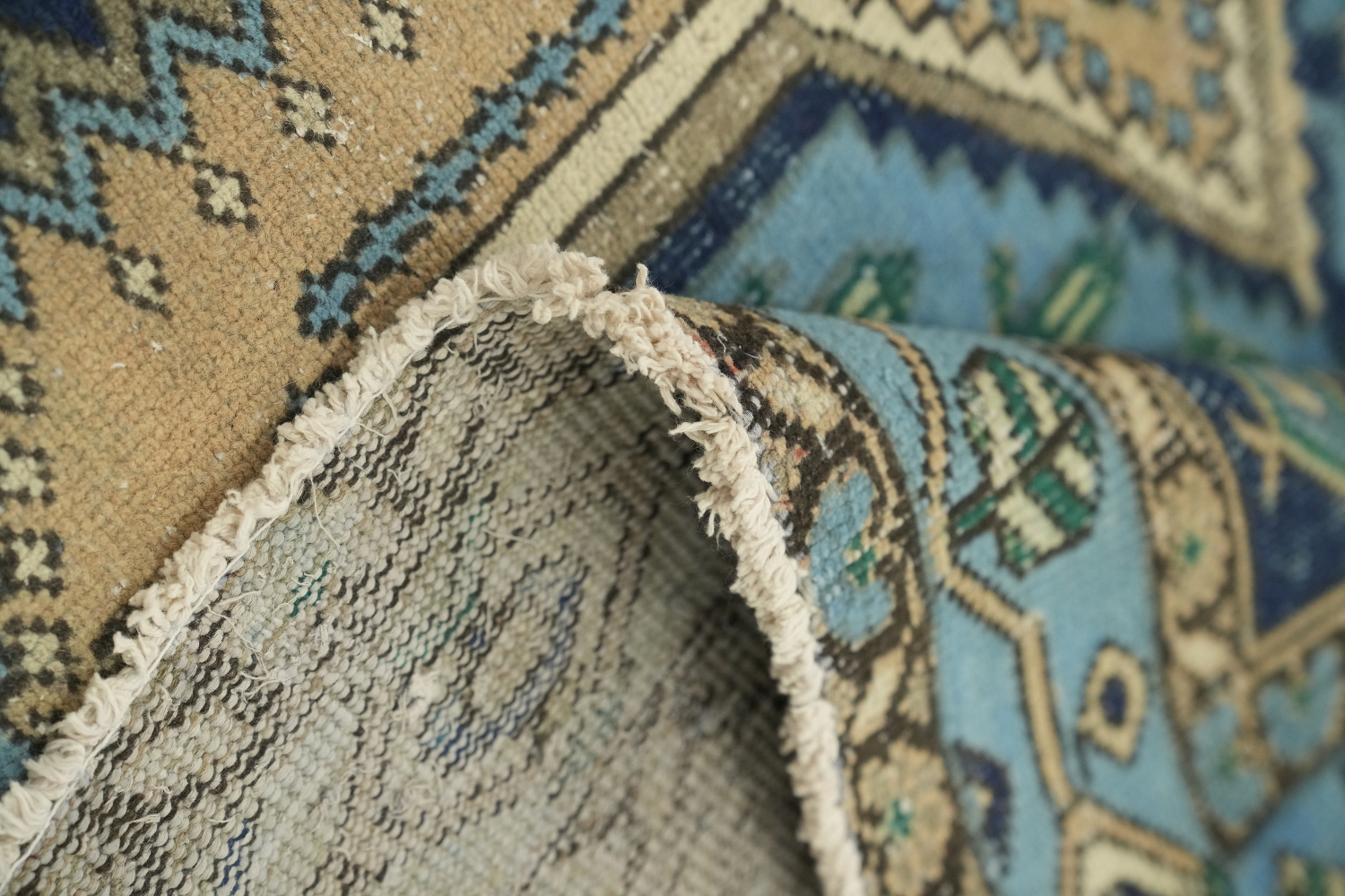 Geometric Wool Bakhtiari Persian Rug 5x7