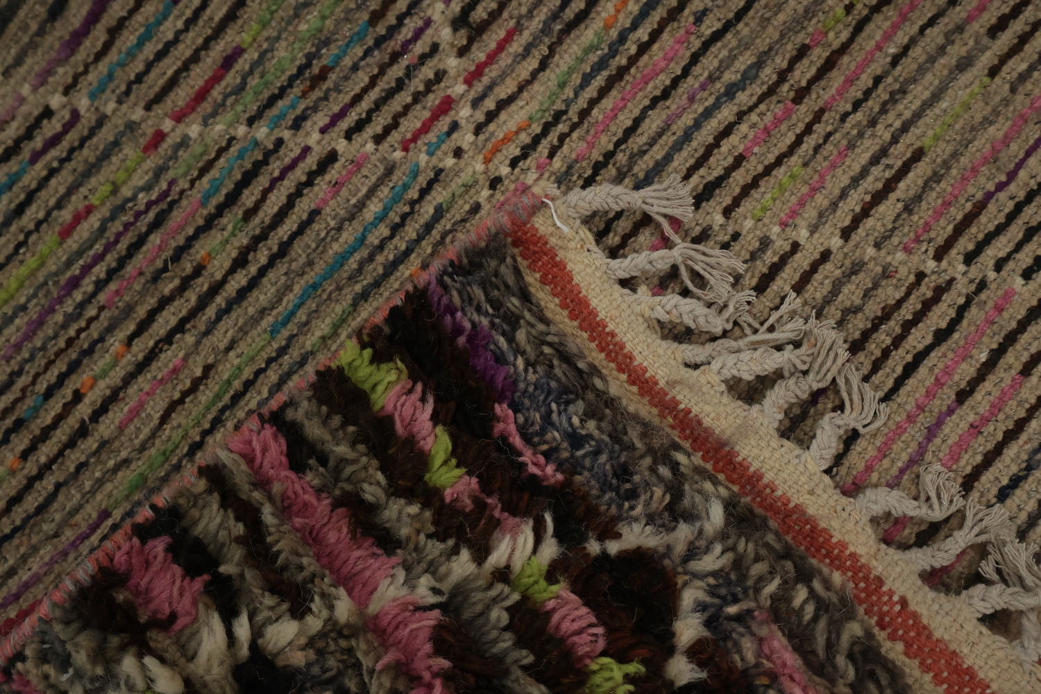Colorful Moroccan Area Rug 6x10 with Geometric Design