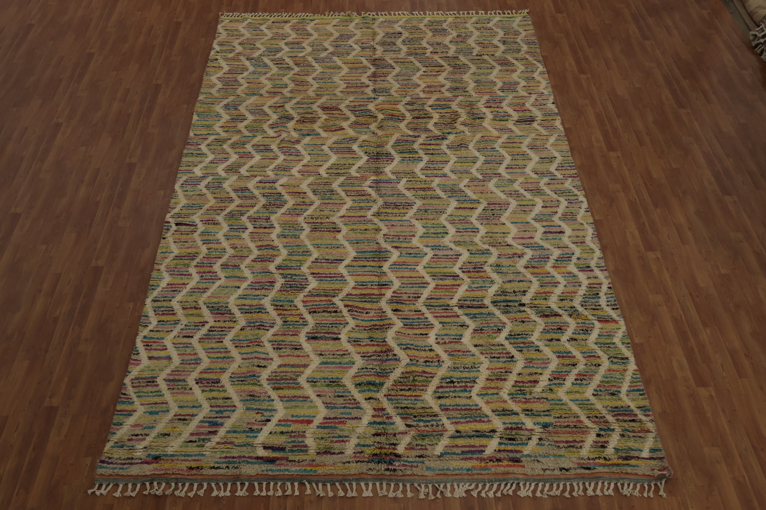 Intricate Zigzag Pattern Moroccan Large Rug 9x15 in Earthy Tones