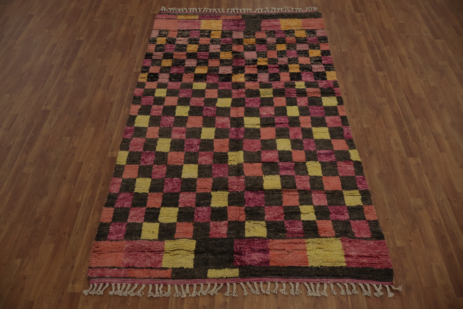 Checkered Moroccan Area Rug 6x10 for a Chic and Modern Look