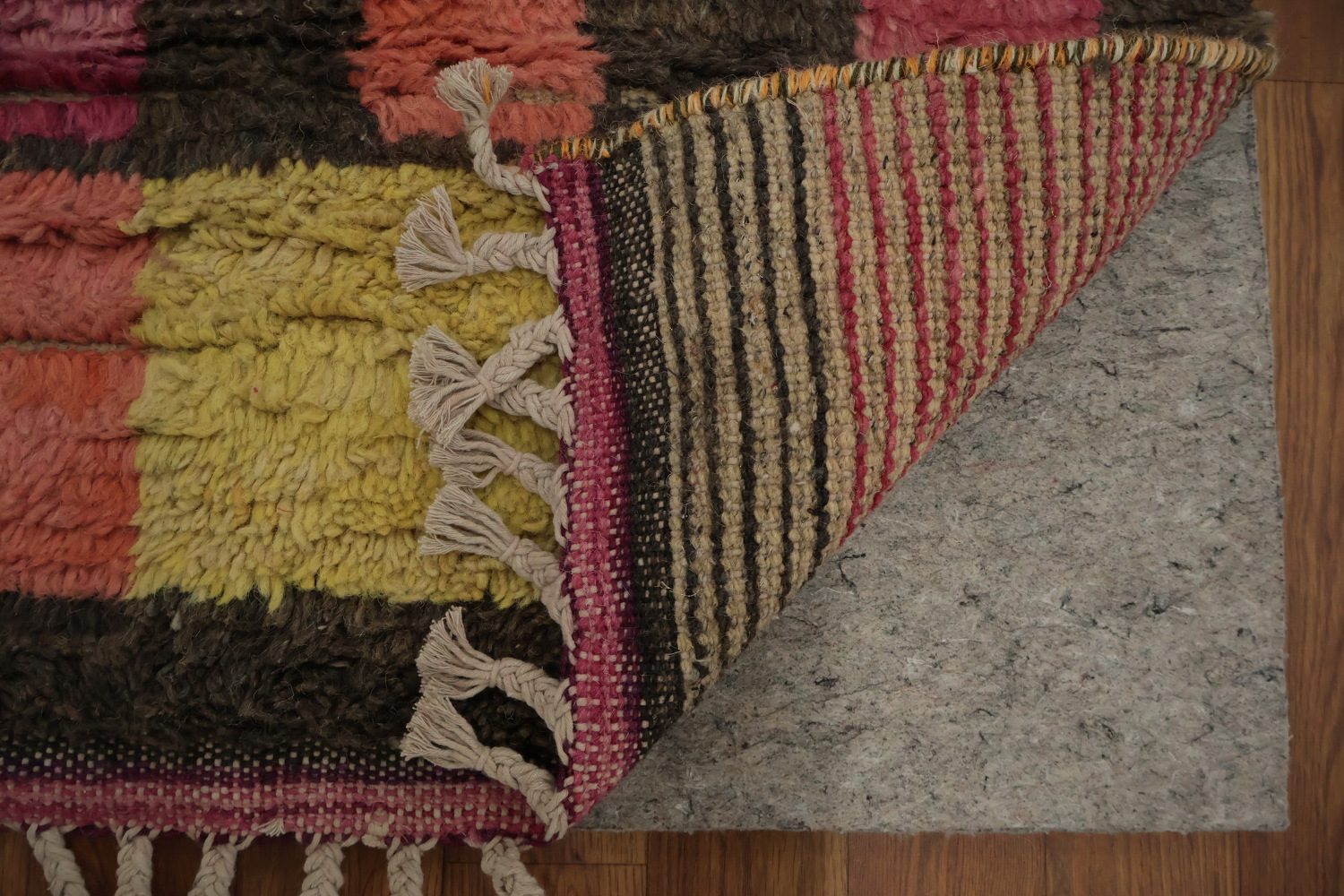 Checkered Moroccan Area Rug 6x10 for a Chic and Modern Look