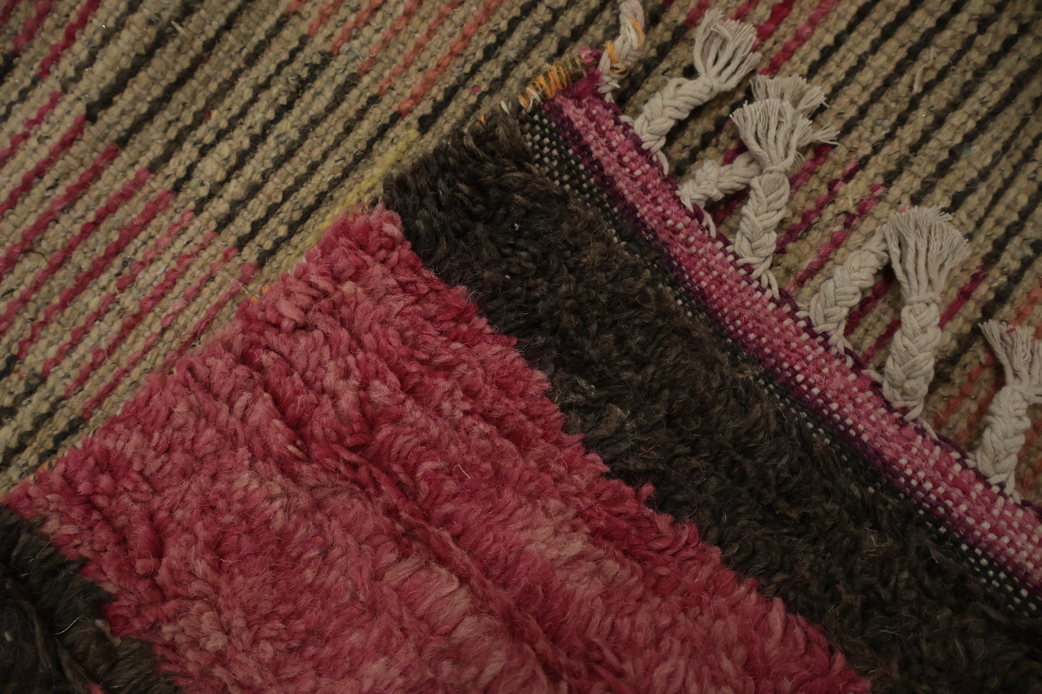 Checkered Moroccan Area Rug 6x10 for a Chic and Modern Look