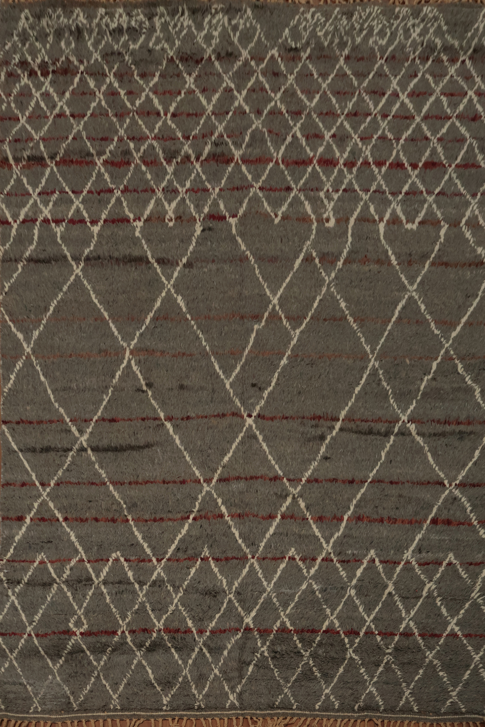 Stylish Moroccan Area Rug 8x11 with Subtle Lattice Detailing